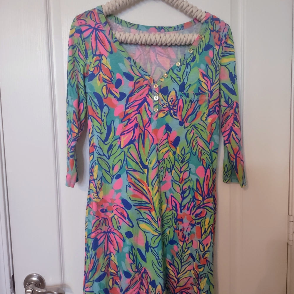 Lilly Pulitzer Vibrant Pink and Green Patterned Fabric